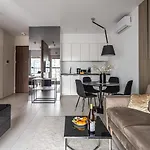 Mennica By P&o Serviced Warszawa