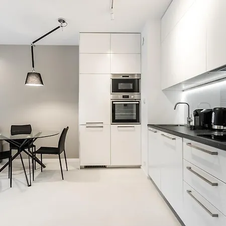 Mennica By P&o Serviced * Warszawa