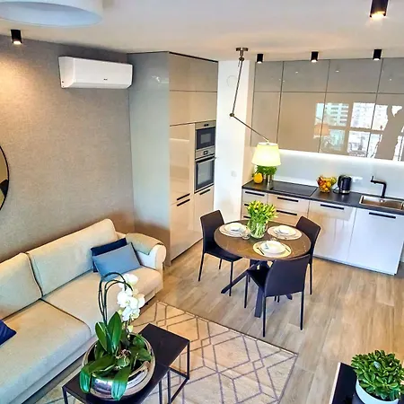 Mennica By P&o Serviced Apartament Warszawa