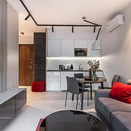 Mennica By P&o Serviced * Warszawa