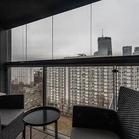 Apartament Mennica By P&o Serviced Warszawa