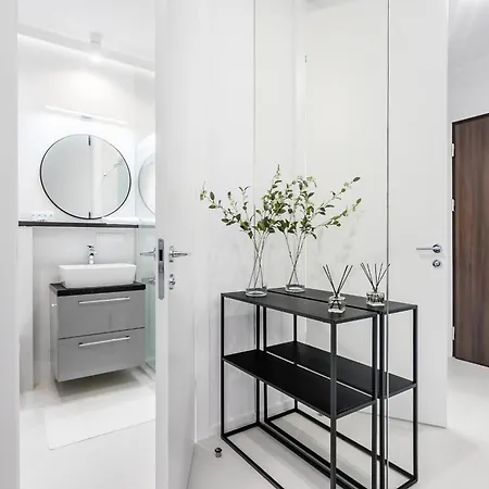 Mennica By P&o Serviced Apartament *