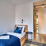 Mennica By P&o Serviced Apartman