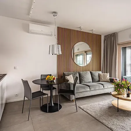 Appartement Mennica By P&o Serviced Warschau